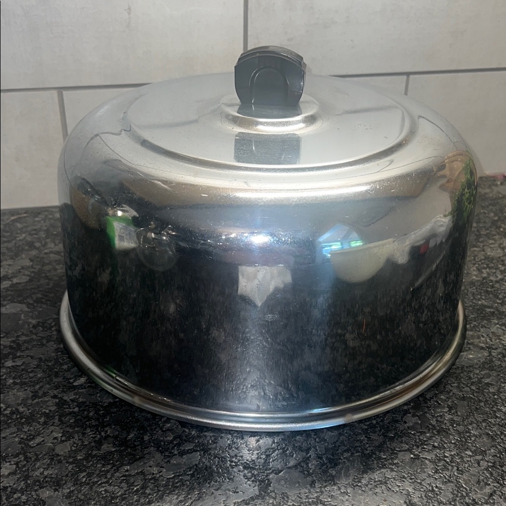 Vintage 11” Stainless Steel Cake Dome Cover. Black handle.